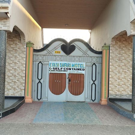 Lake Eyasi Safari Motel Mangola 외부 사진